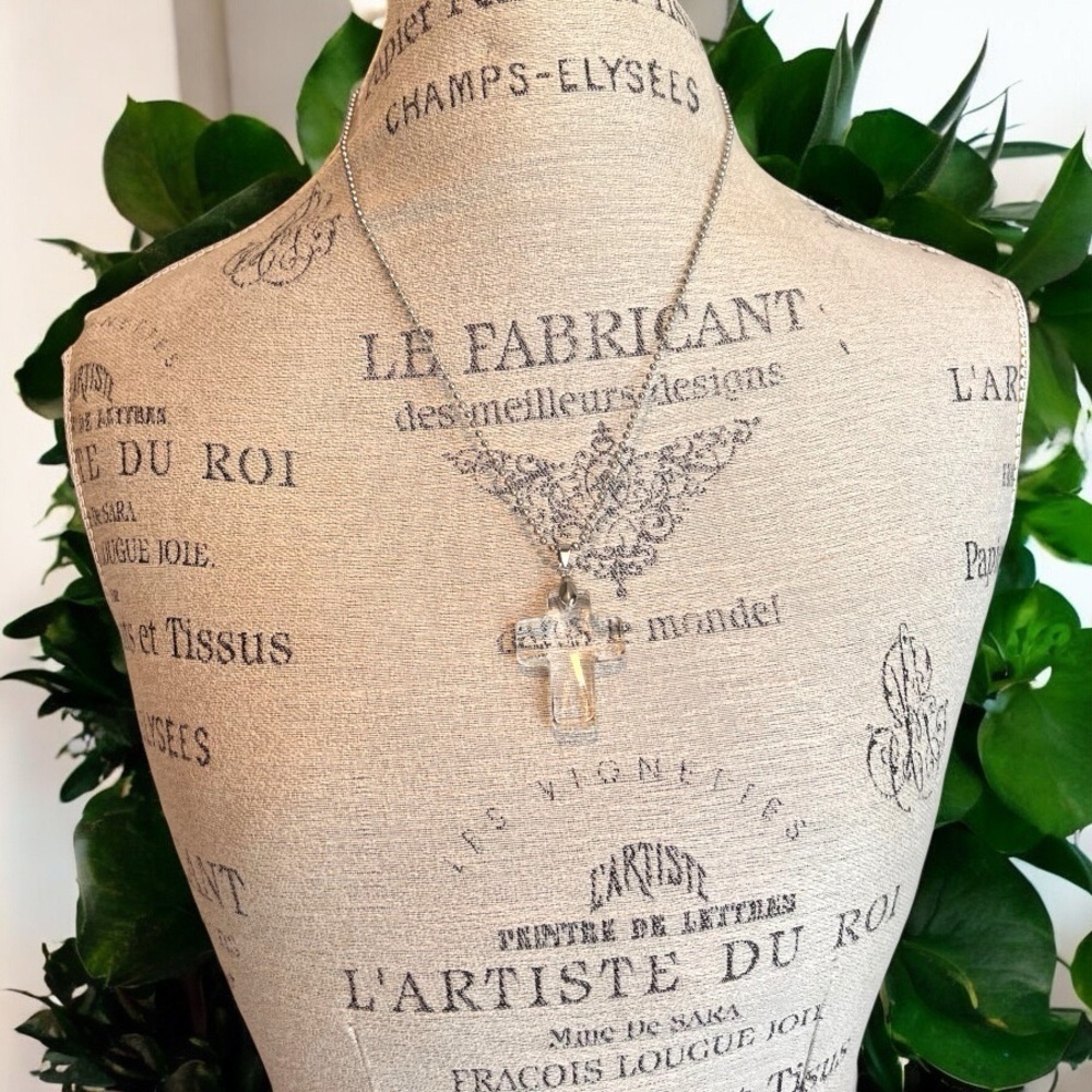 Crystal Clear Glass Cross Necklace with silver toned Beaded Chain 22” - Picture 7 of 17